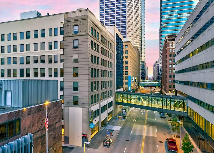 Home2 Suites By Hilton Minneapolis Downtown