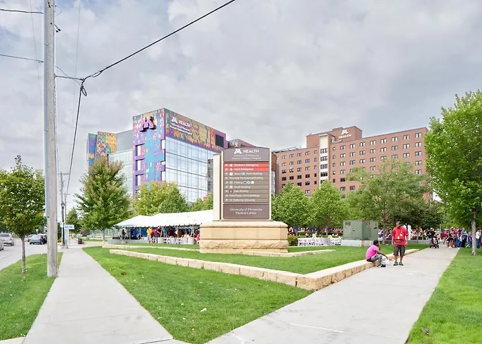 Sonder At Luna Minneapolis